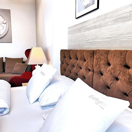 Fortune Old Town Boutique Hotel Познань Экстерьер фото