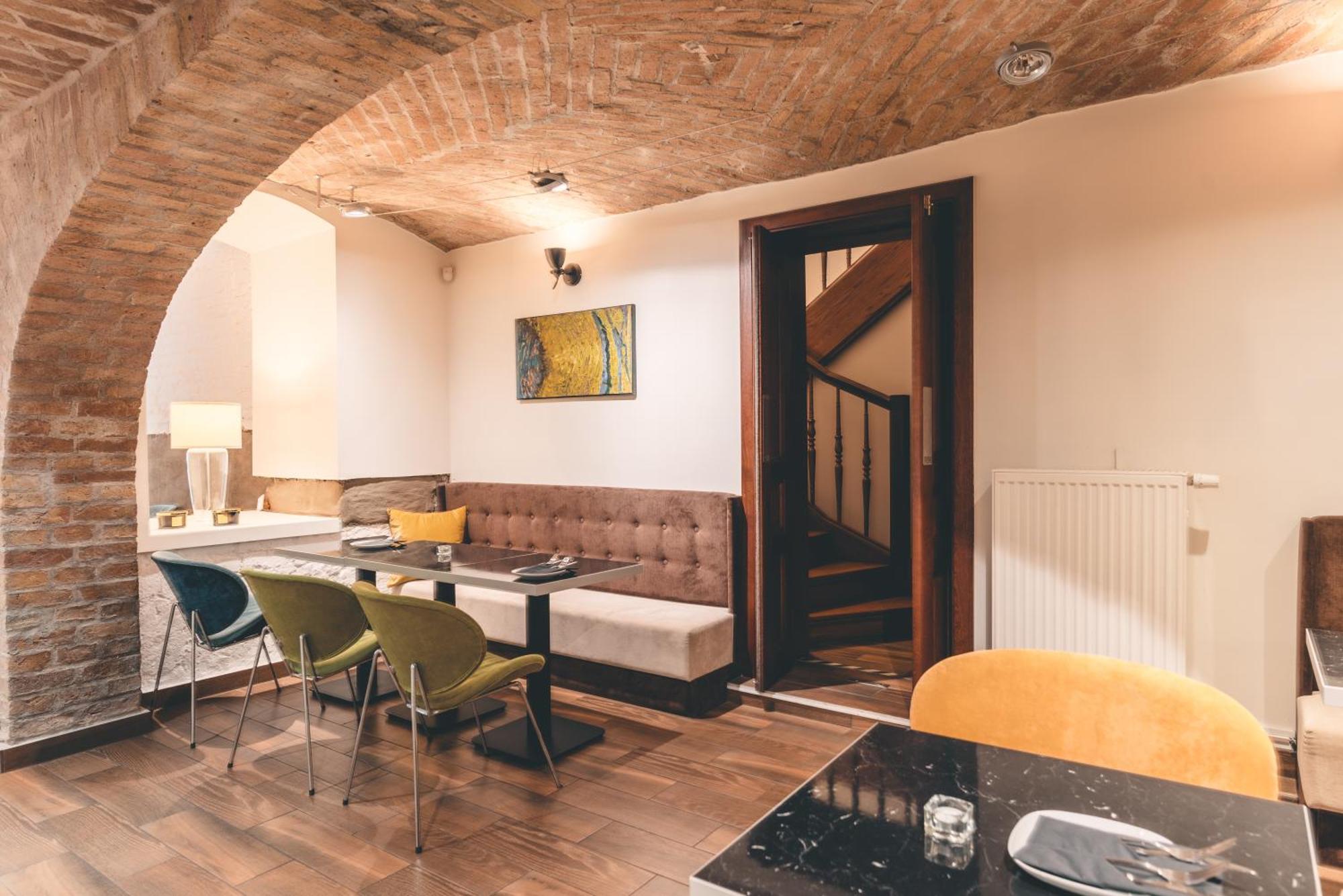 Fortune Old Town Boutique Hotel Познань Экстерьер фото