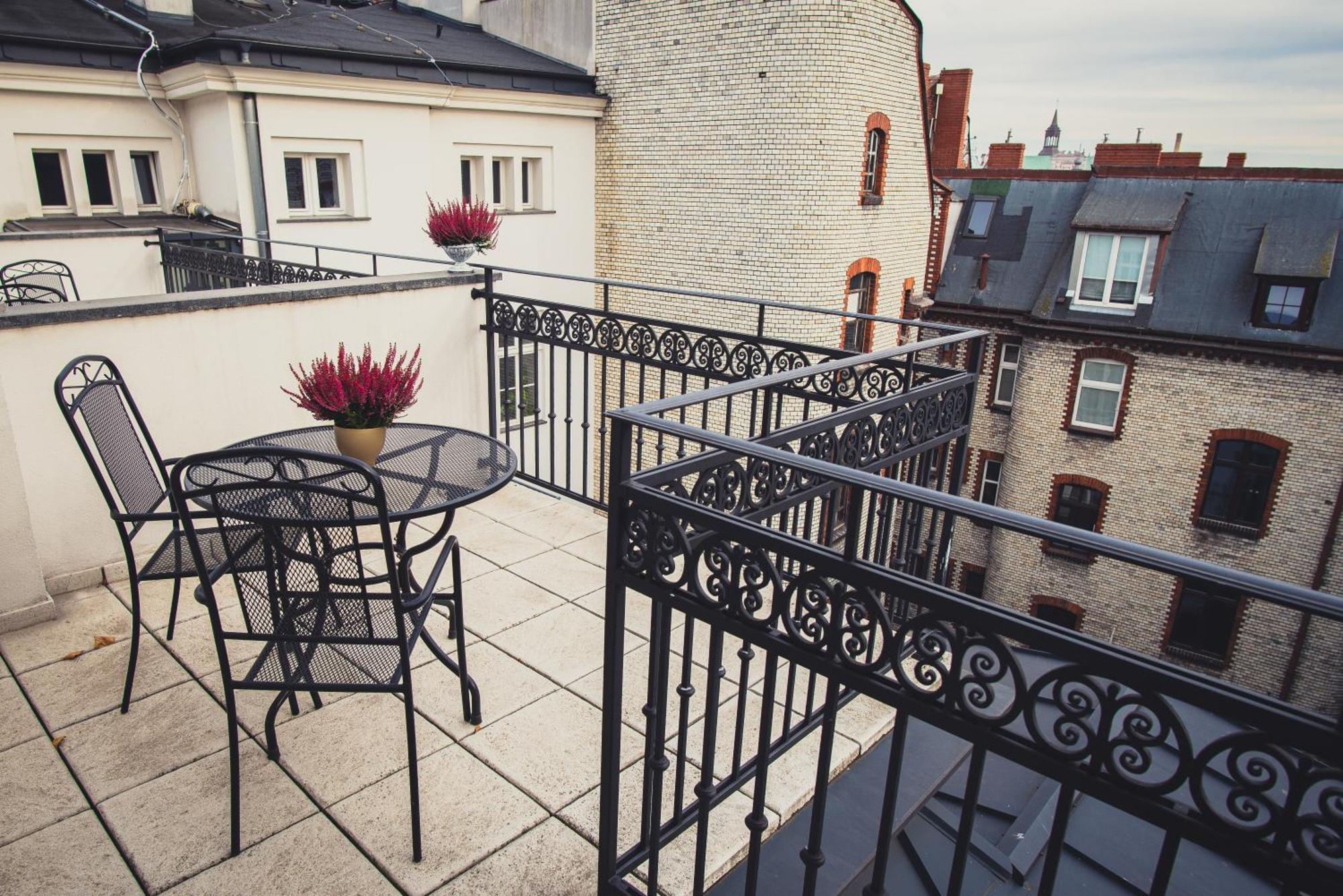 Fortune Old Town Boutique Hotel Познань Экстерьер фото