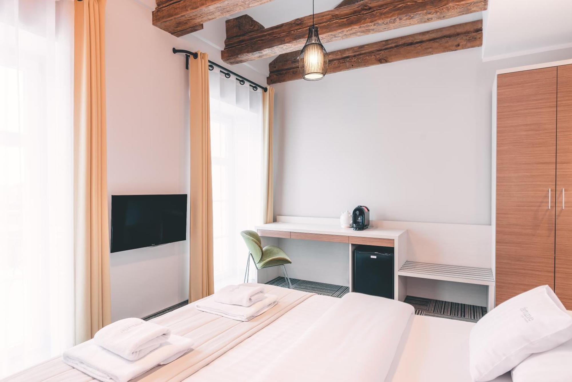 Fortune Old Town Boutique Hotel Познань Экстерьер фото