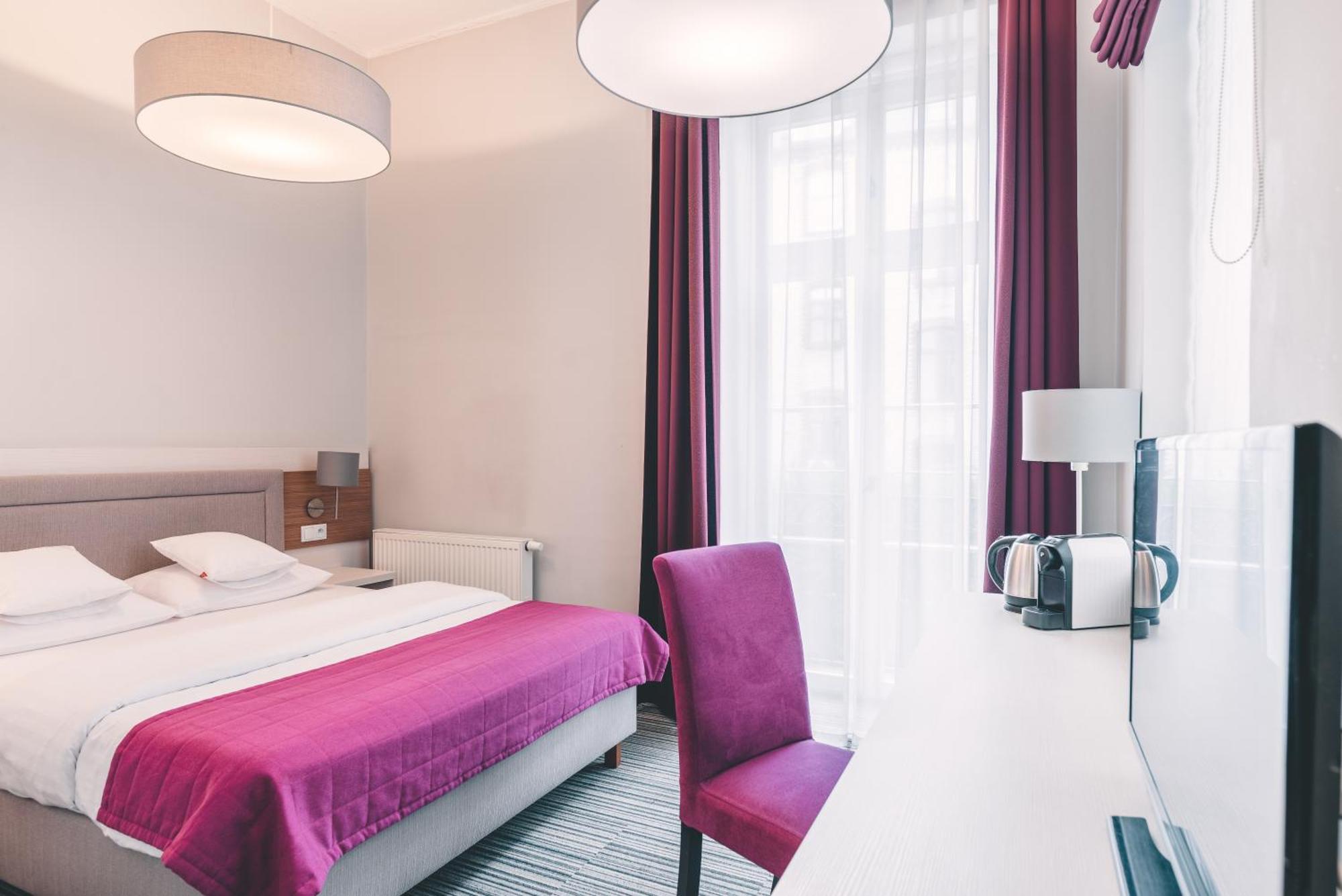 Fortune Old Town Boutique Hotel Познань Экстерьер фото